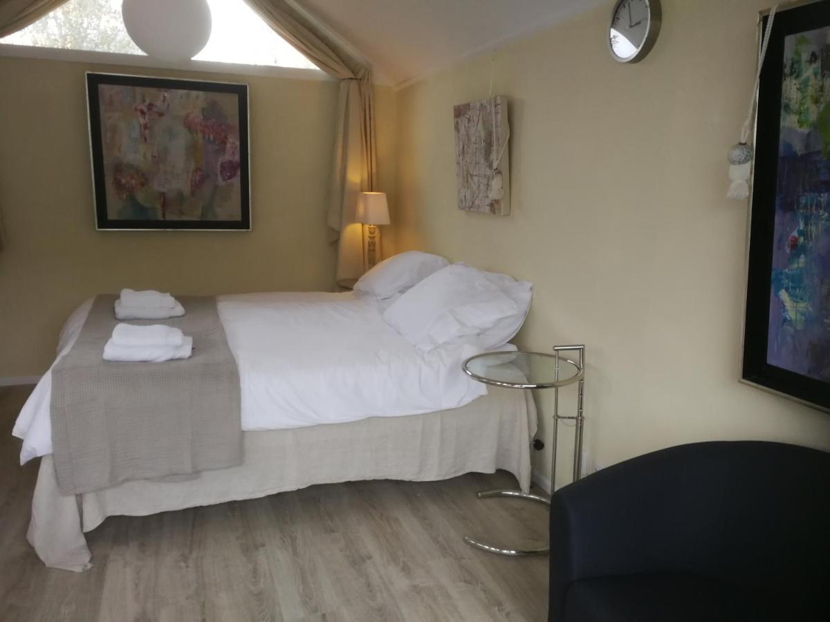 Maizon Middelburg Bed & Breakfast Bagian luar foto