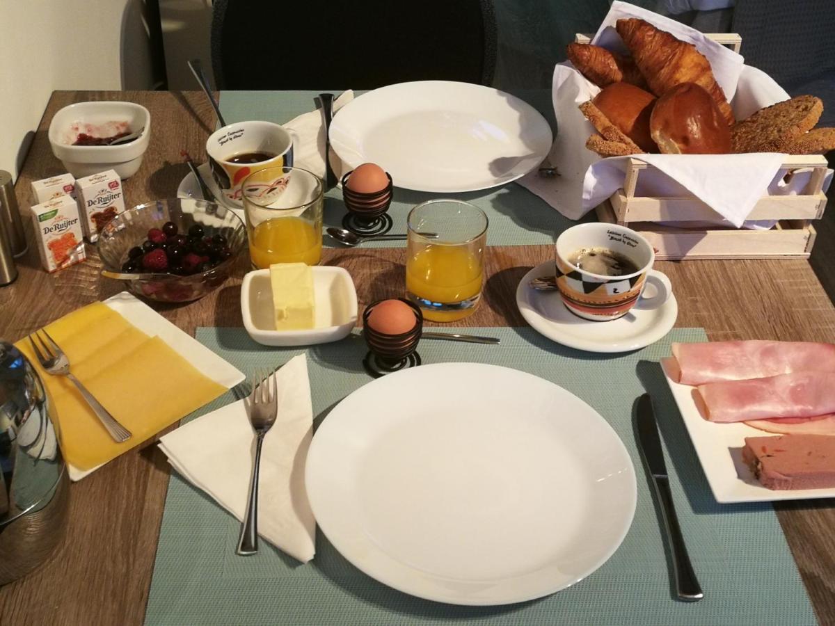 Maizon Middelburg Bed & Breakfast Bagian luar foto