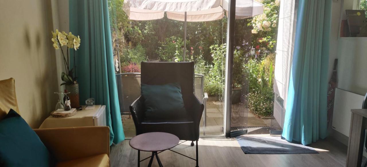 Maizon Middelburg Bed & Breakfast Bagian luar foto